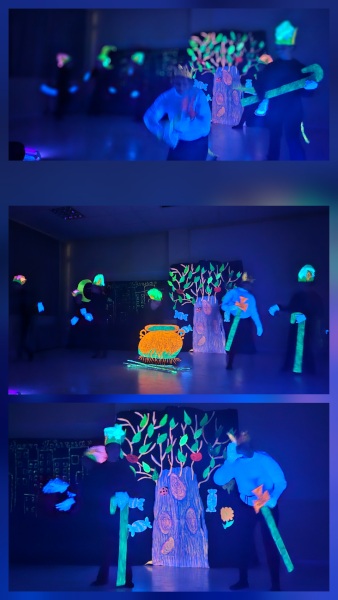 στιγμιότυπα της παράστασης